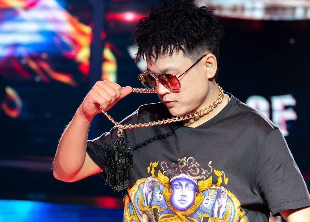 huan luyen vien king of rap anh 2