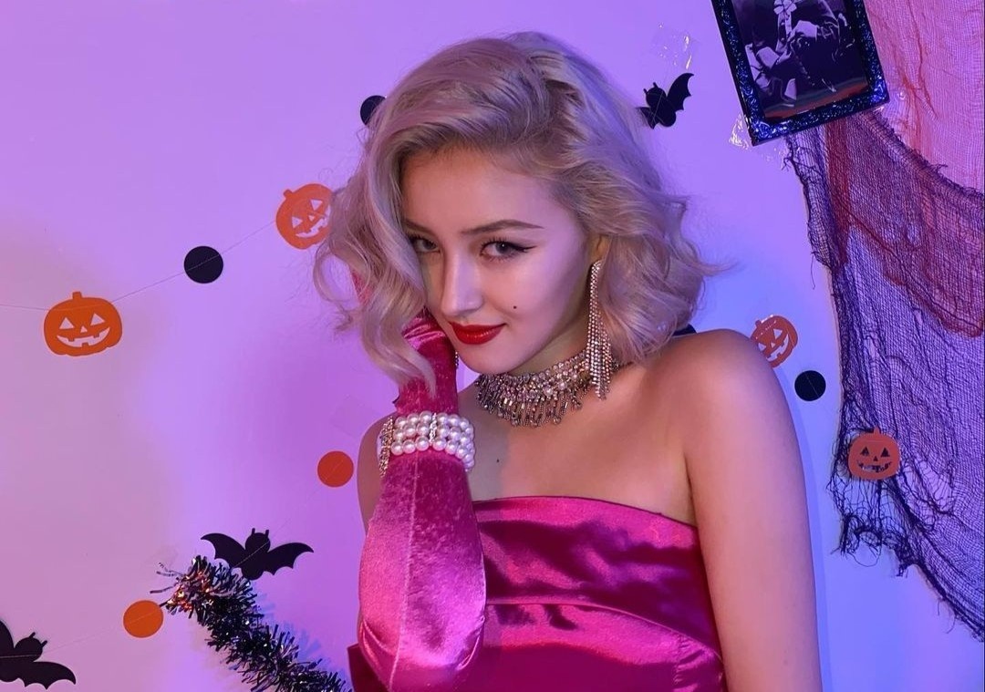 Nancy hoa than Marilyn Monroe anh 1