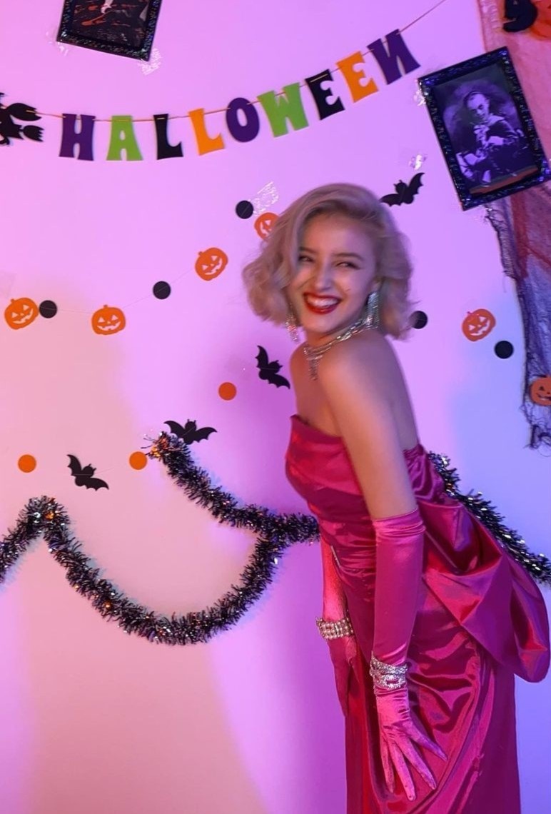 Nancy hoa than Marilyn Monroe anh 2