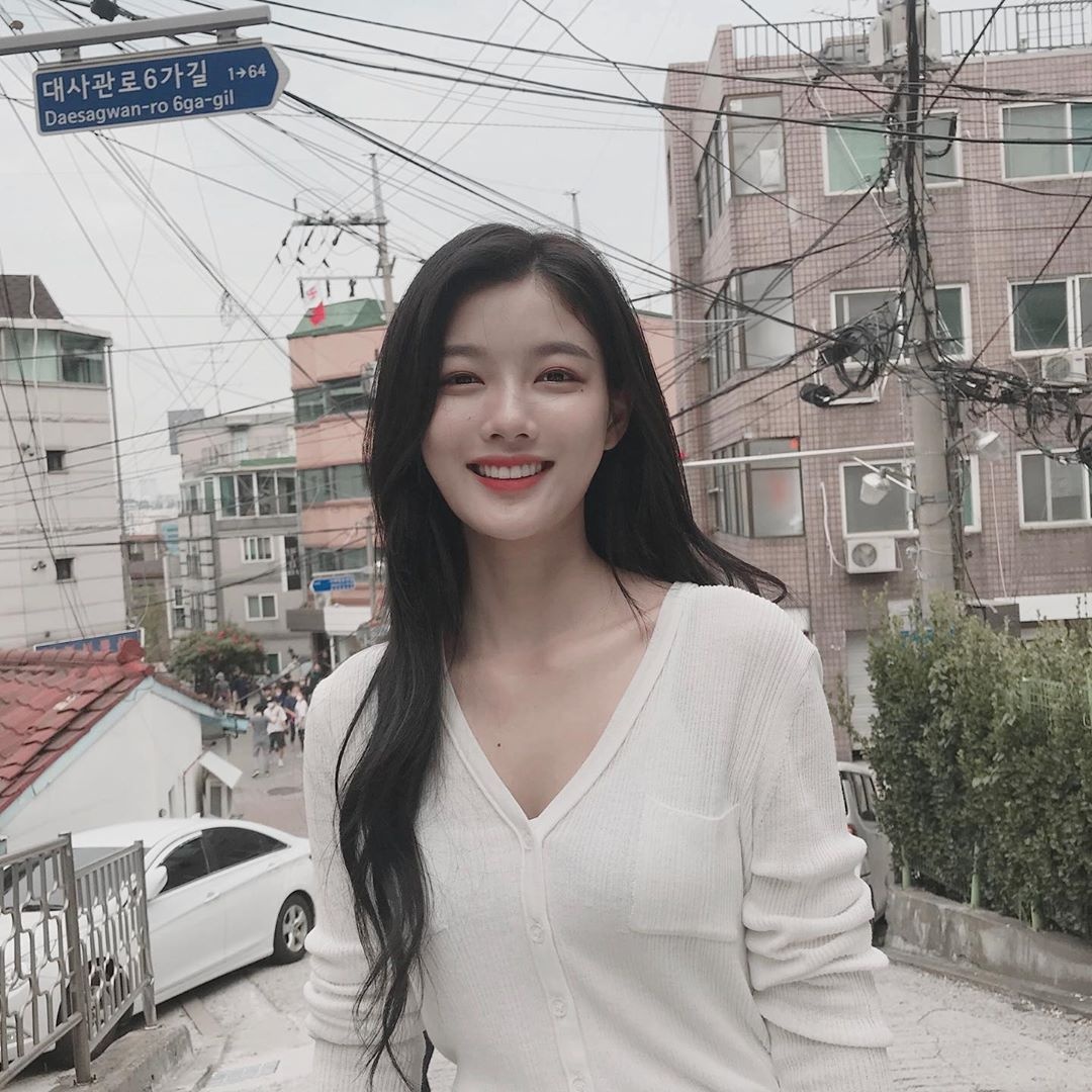 Kim Yoo Jung goi cam anh 5