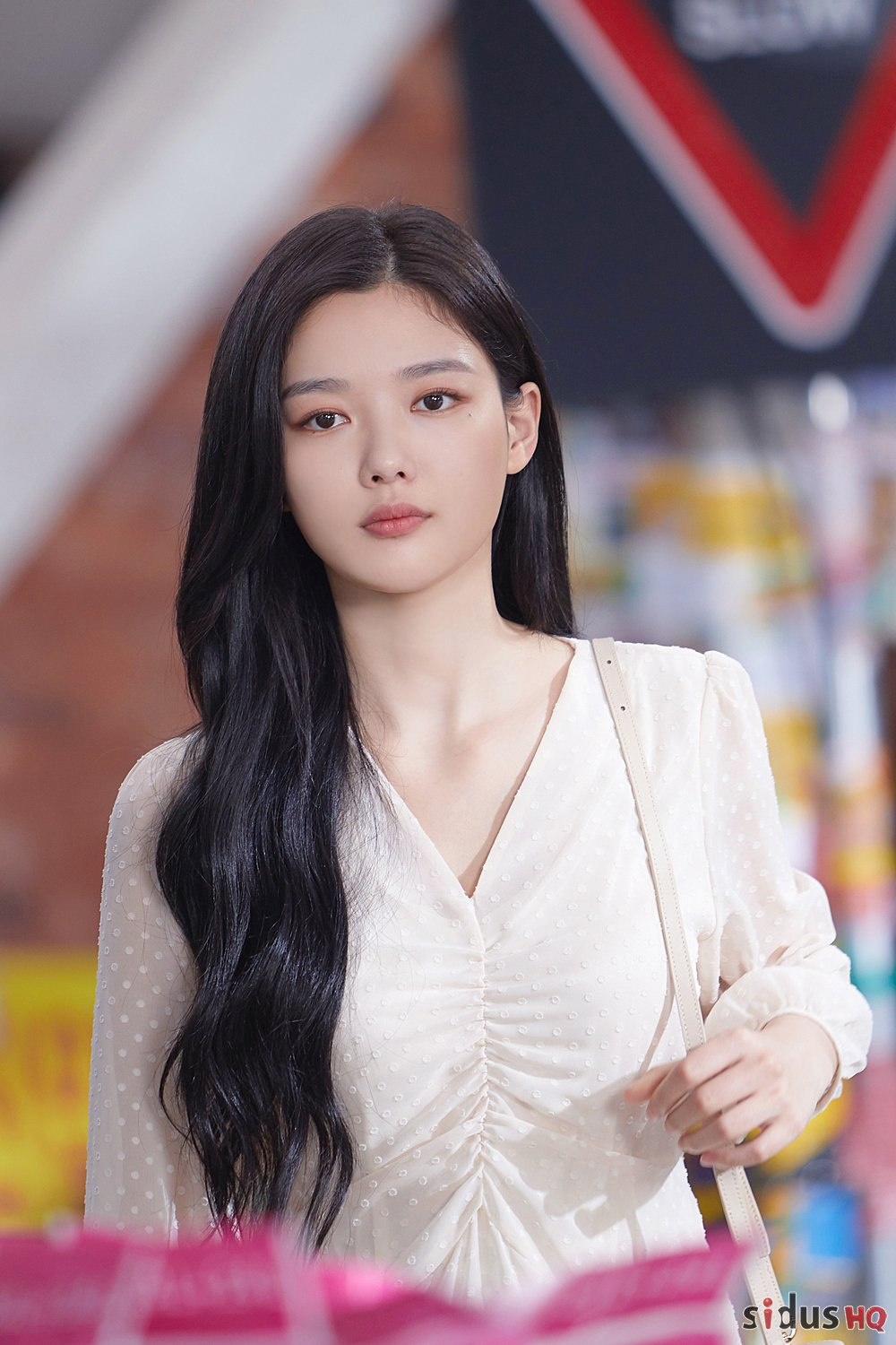 Kim Yoo Jung gợi cảm ảnh 9 Kim Yoo Jung goi cam anh 9