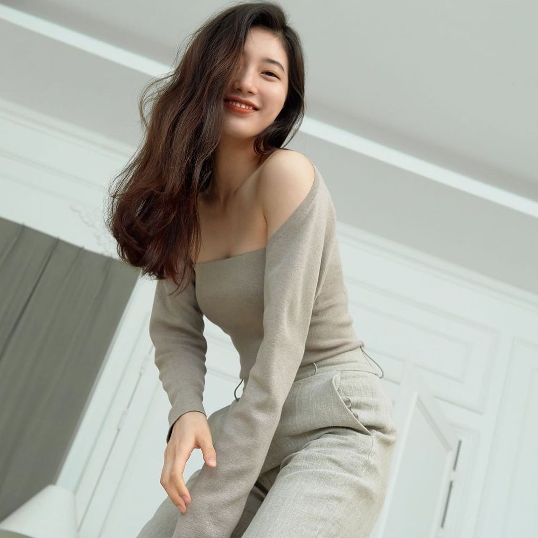 Suzy ky niem 10 nam ra mat anh 9