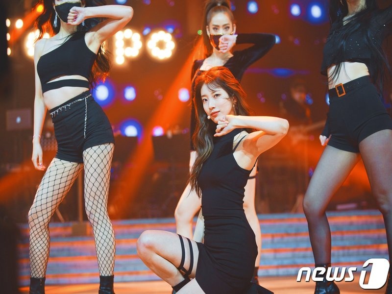 Suzy ky niem 10 nam ra mat anh 6