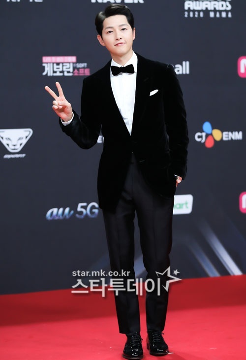 Le trao giai MAMA anh 8