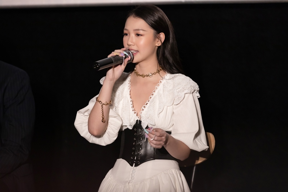 AMEE thang giai MAMA anh 2