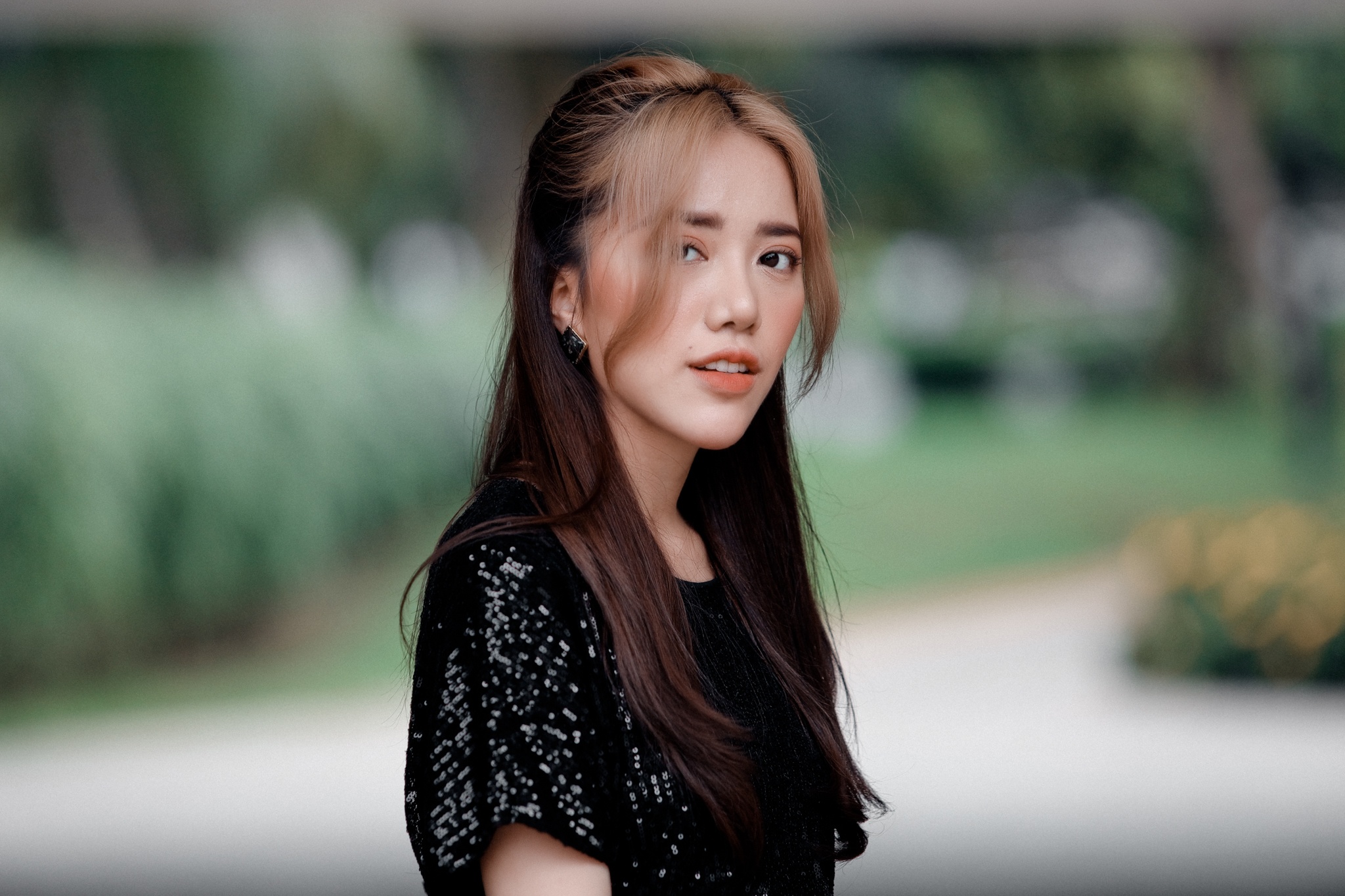 Phùng Khánh Linh  ảnh 1 Phung Khanh Linh anh 1