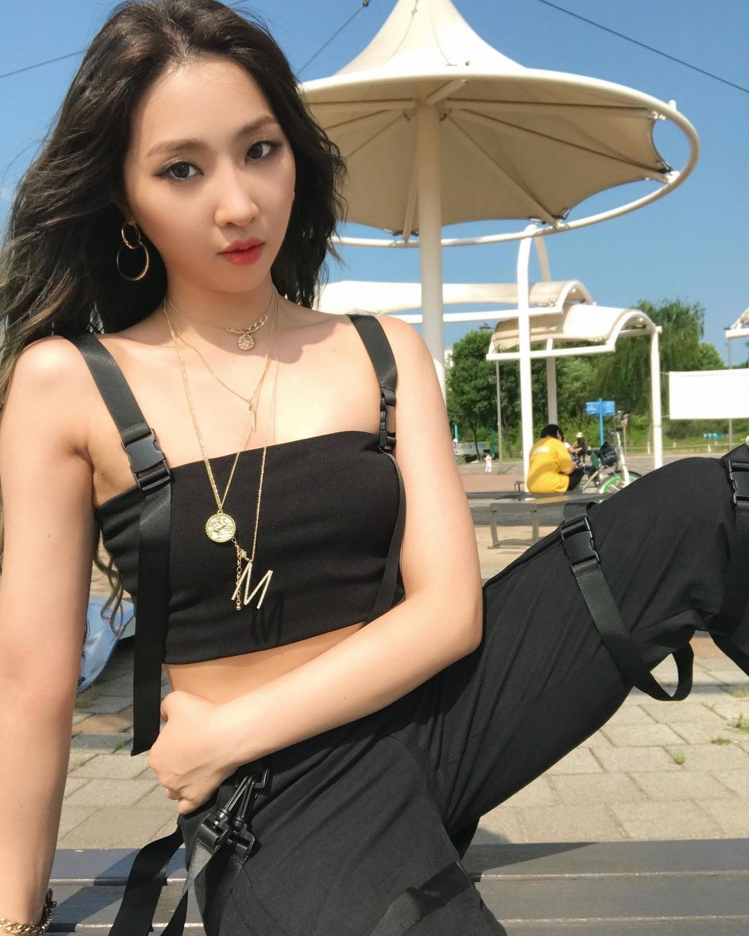 Minzy 2NE1 khác lạ ảnh 11 Minzy 2NE1 khac la anh 11