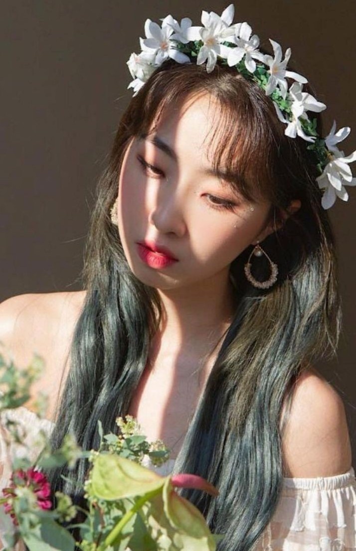 Minzy 2NE1 khác lạ ảnh 4 Minzy 2NE1 khac la anh 4