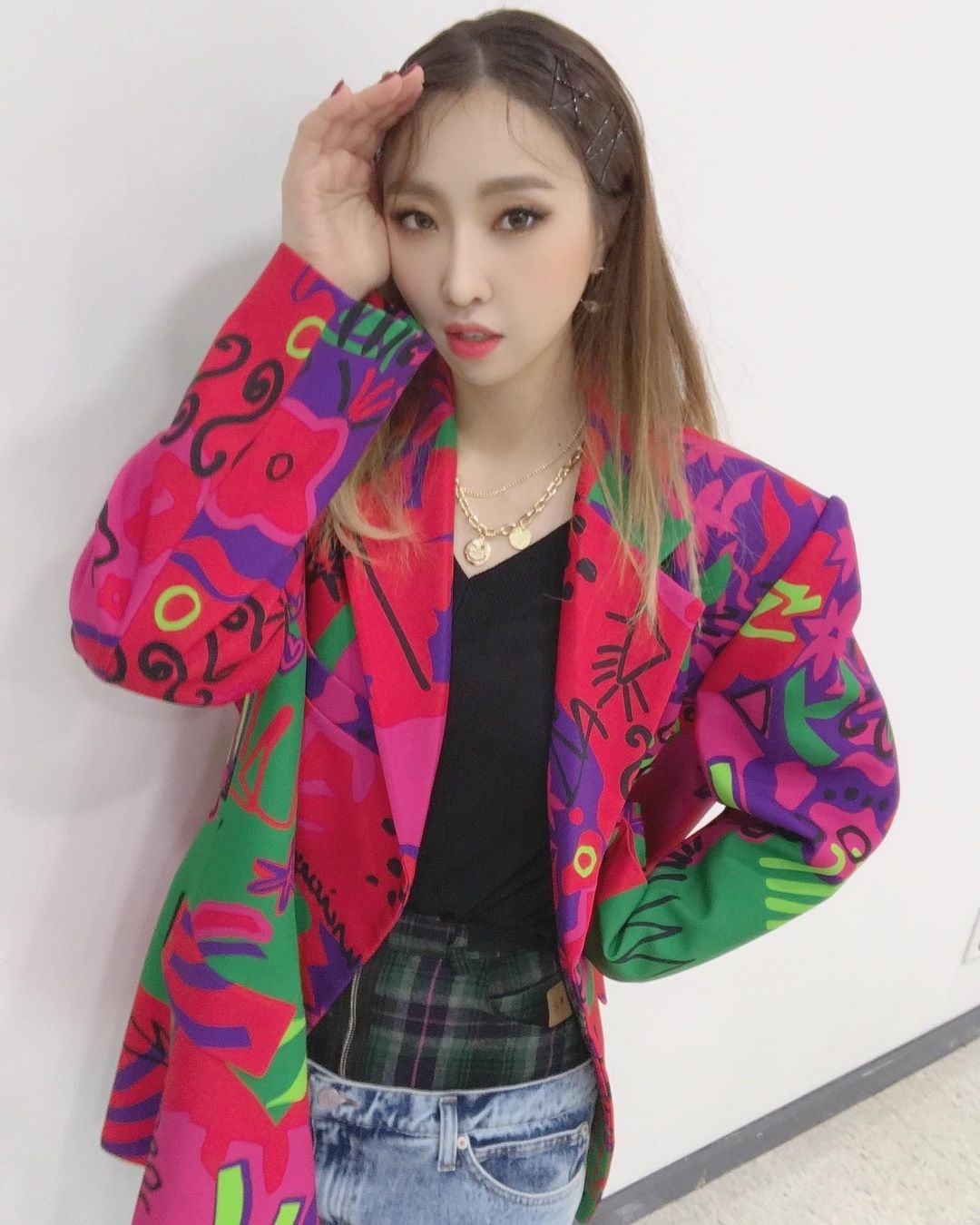 Minzy 2NE1 khác lạ ảnh 2 Minzy 2NE1 khac la anh 2