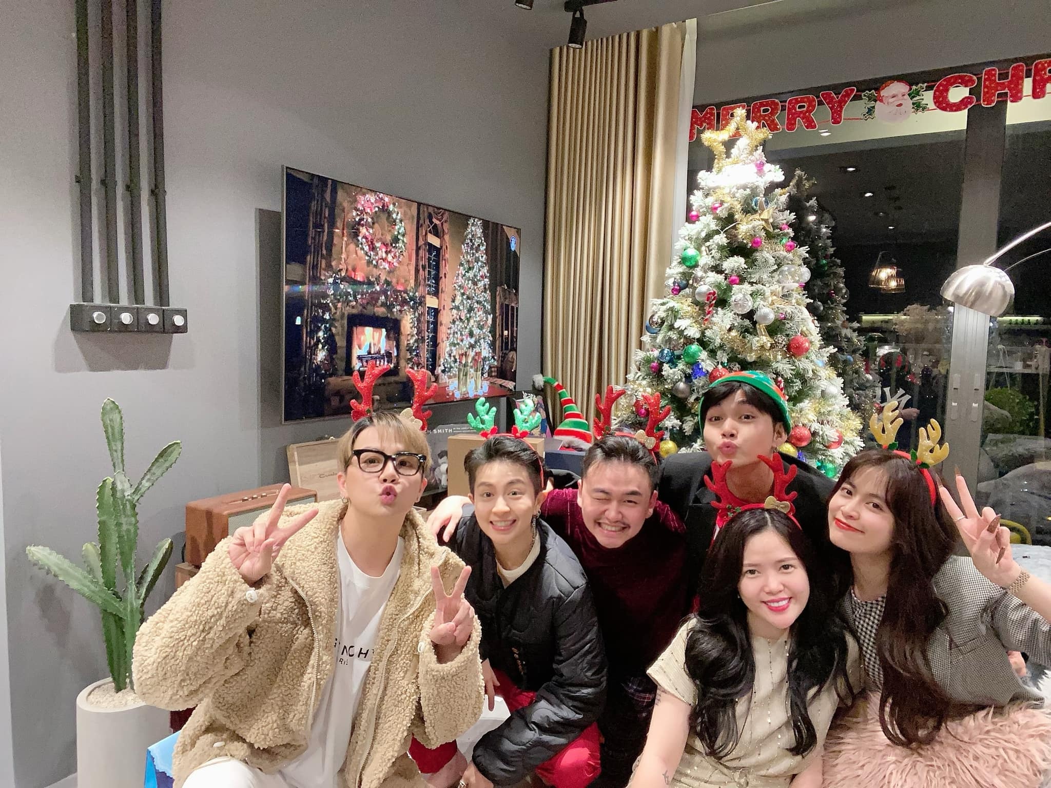 Sao Viet don giang sinh anh 2