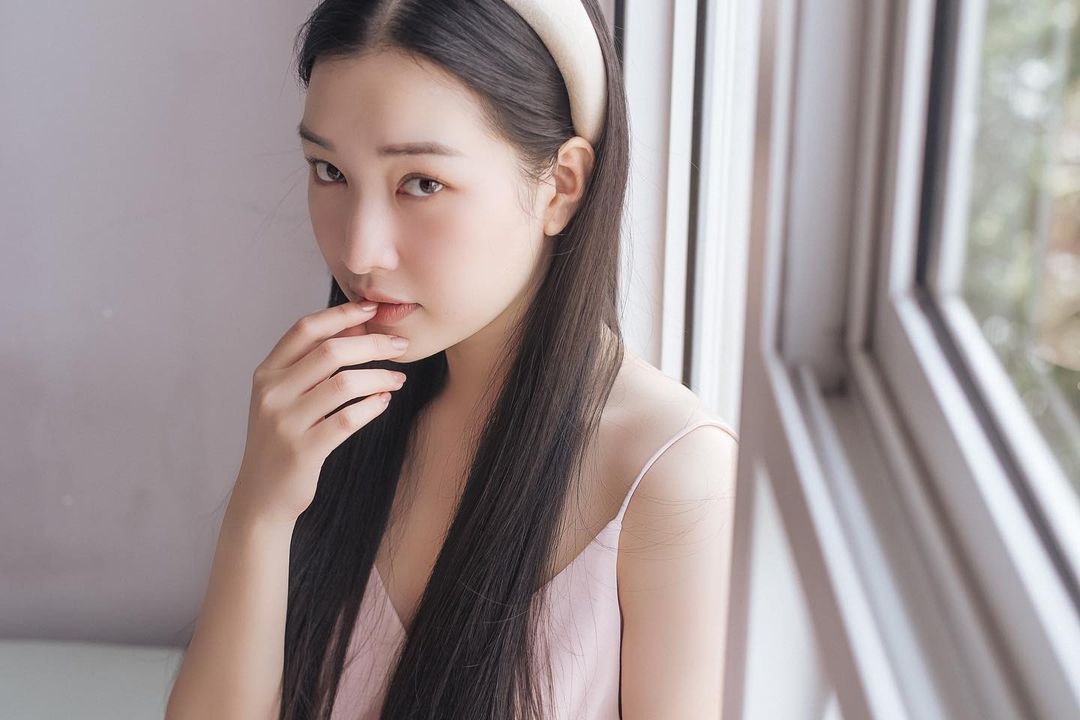 nu chinh MV dom dom anh 3