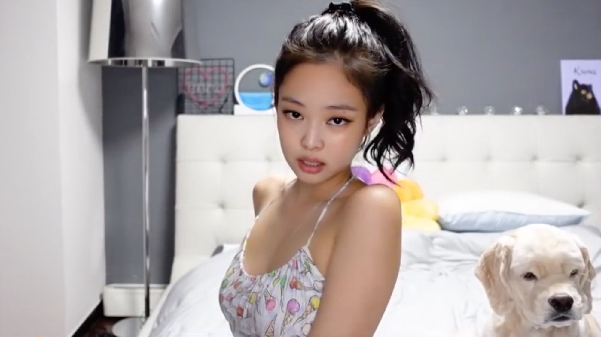 Than tuong noi nhieu ngon ngu anh 1