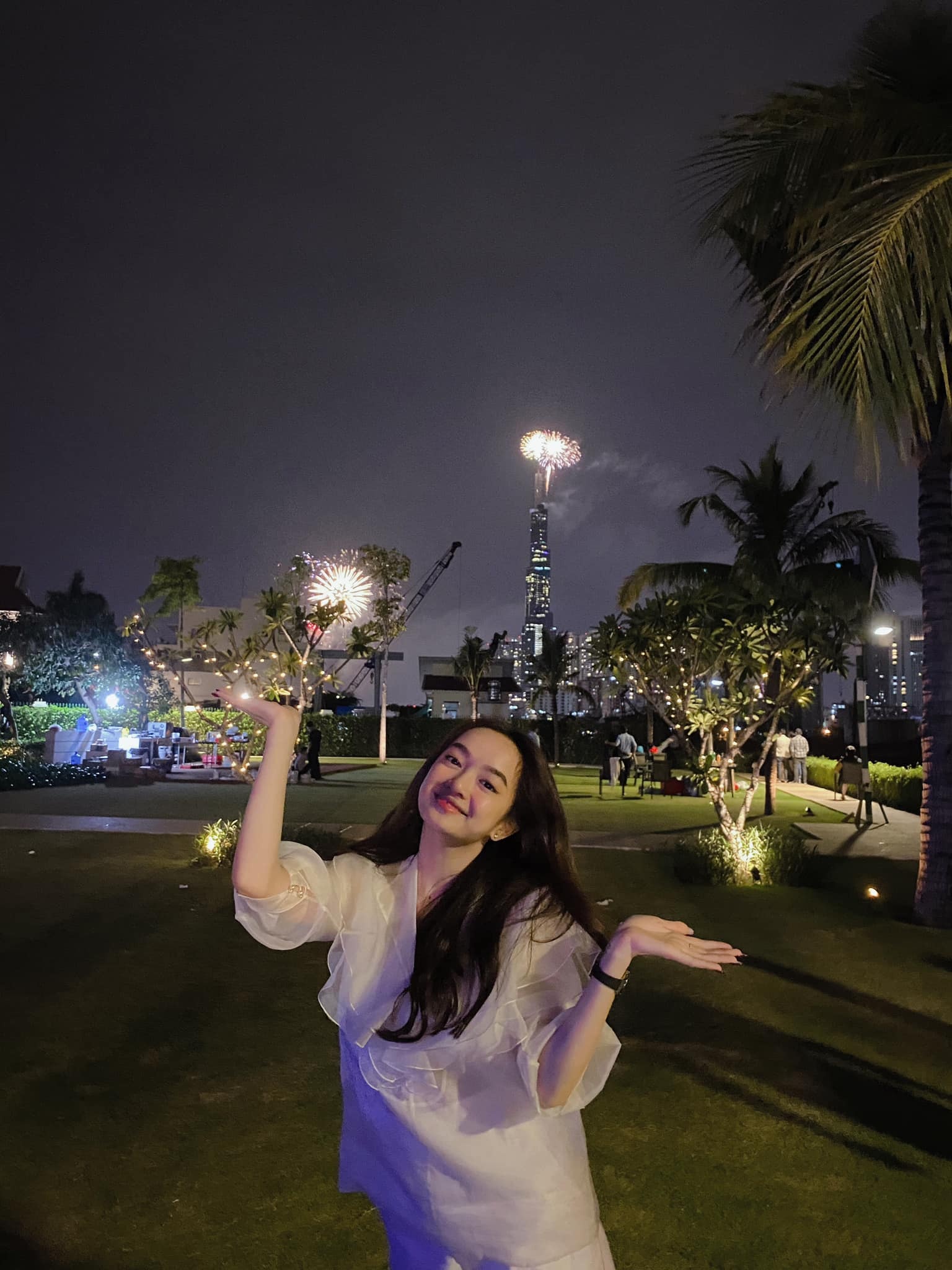 Sao việt ngắm pháo hoa ảnh 5 Sao viet ngam phao hoa anh 5