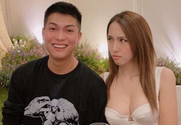 Emily: ‘BigDaddy cham con, nau an kheo hon toi’ hinh anh