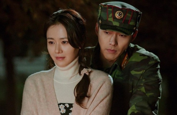 Hyun Bin tiet lo yeu Son Ye Jin sau lan hop tac chung hinh anh