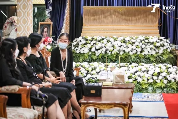 diễn viên Thái qua đời ảnh 2 dien vien Thai qua doi anh 2