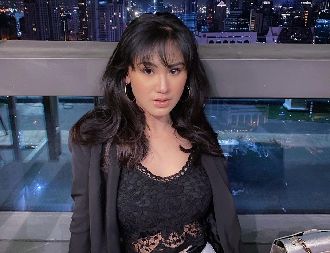 Vu nguoi mau Philippines tu vong: Cha me doi sa thai nhan vien phap y hinh anh