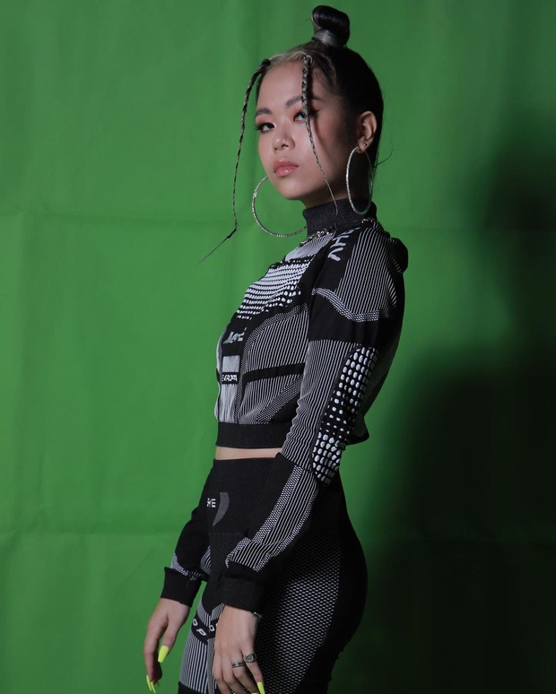 Hinh anh cua Erik,  Tlinh cach day 7 nam anh 3