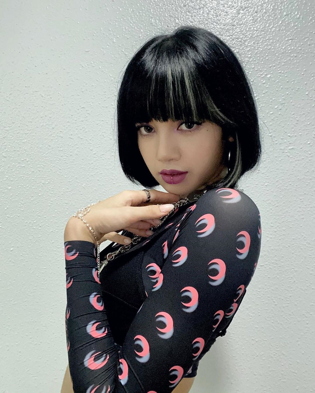 Lisa blackpink anh 3
