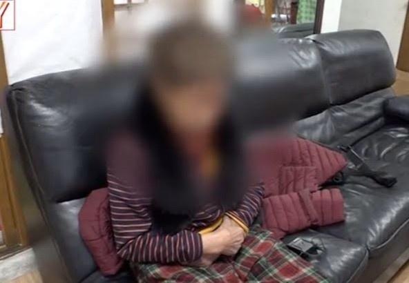 Khan gia tay chay chuong trinh phat video cu ba bi quay roi hinh anh