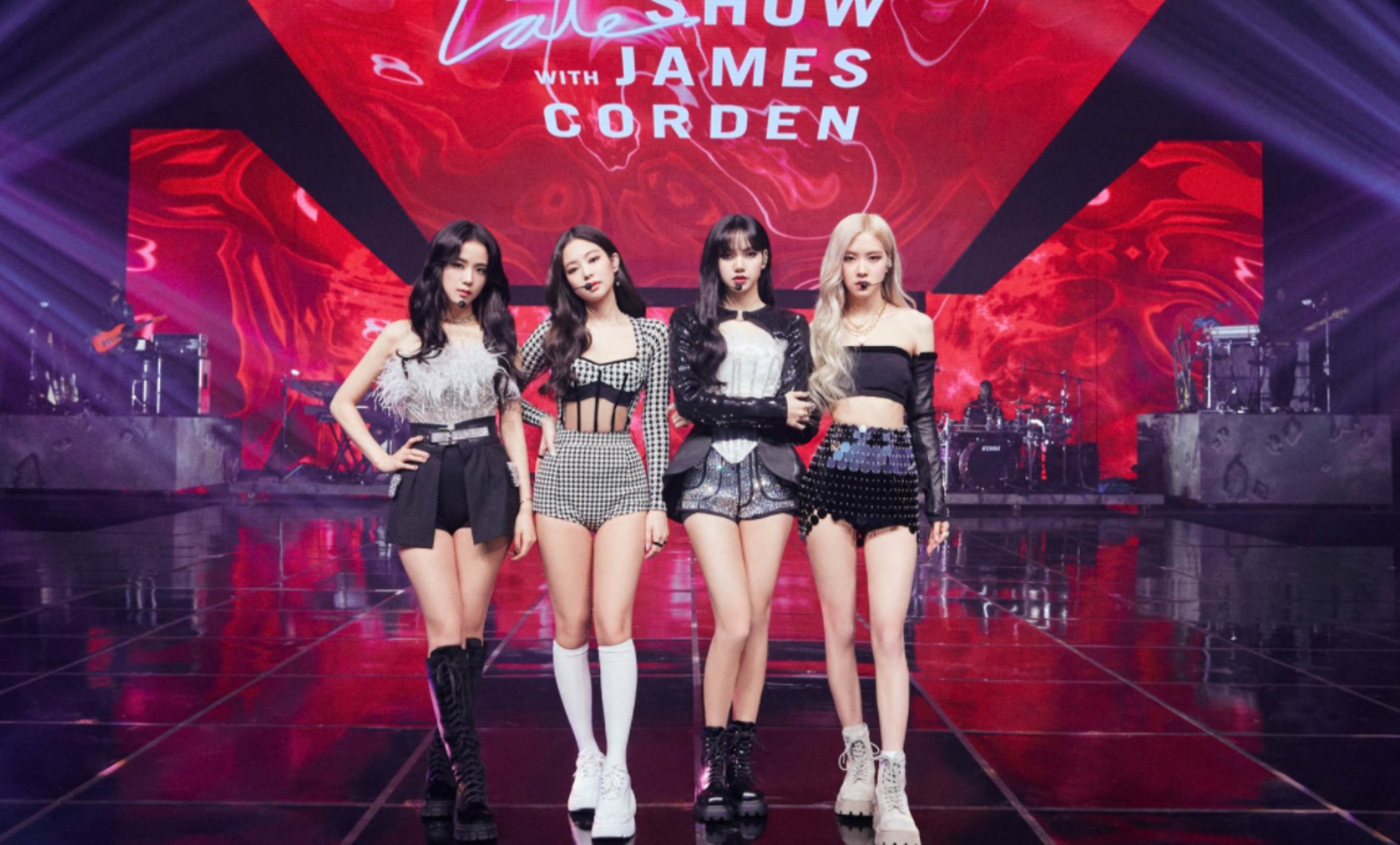 BlackPink mặc đồ hiệu ảnh 1 BlackPink mac do hieu anh 1