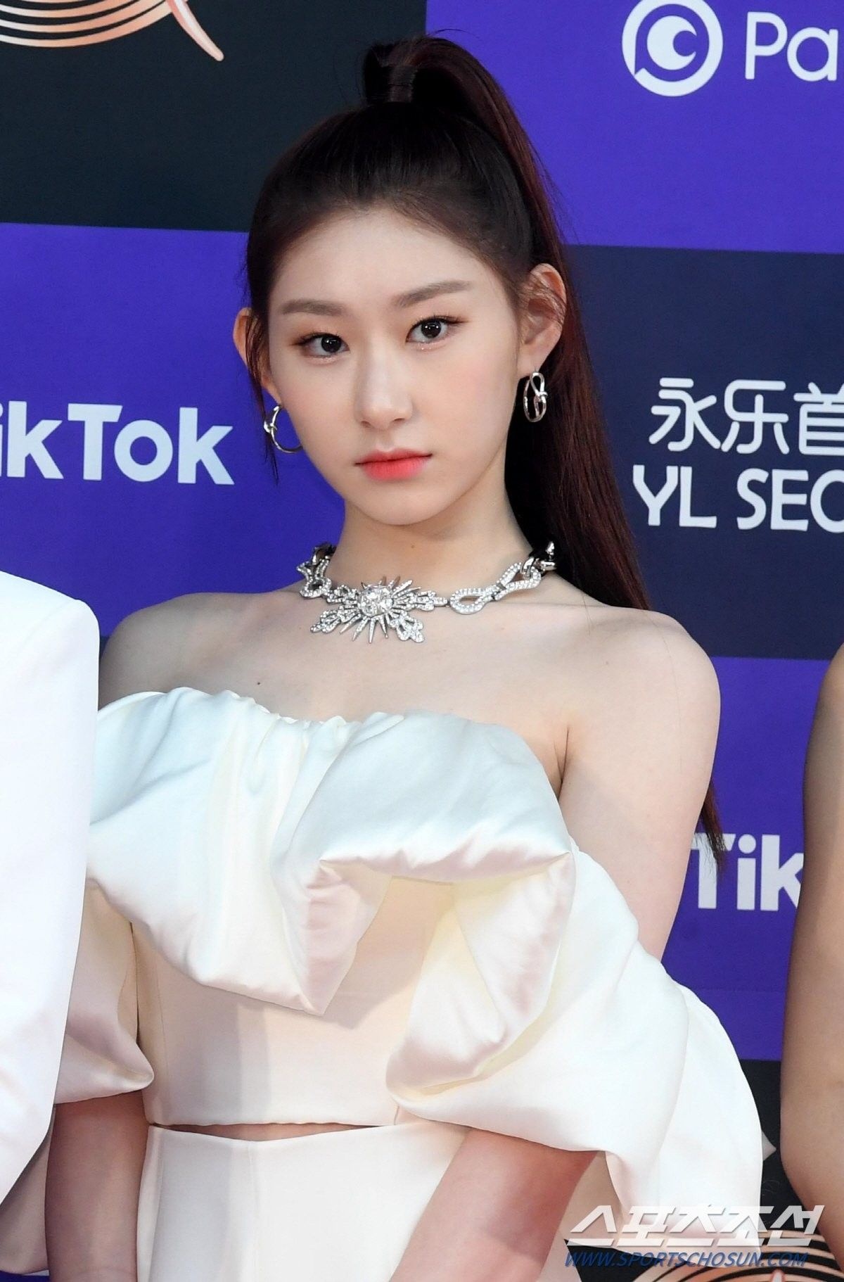 thần tượng Kpop bị chê xấu ảnh 2 than tuong Kpop bi che xau anh 2