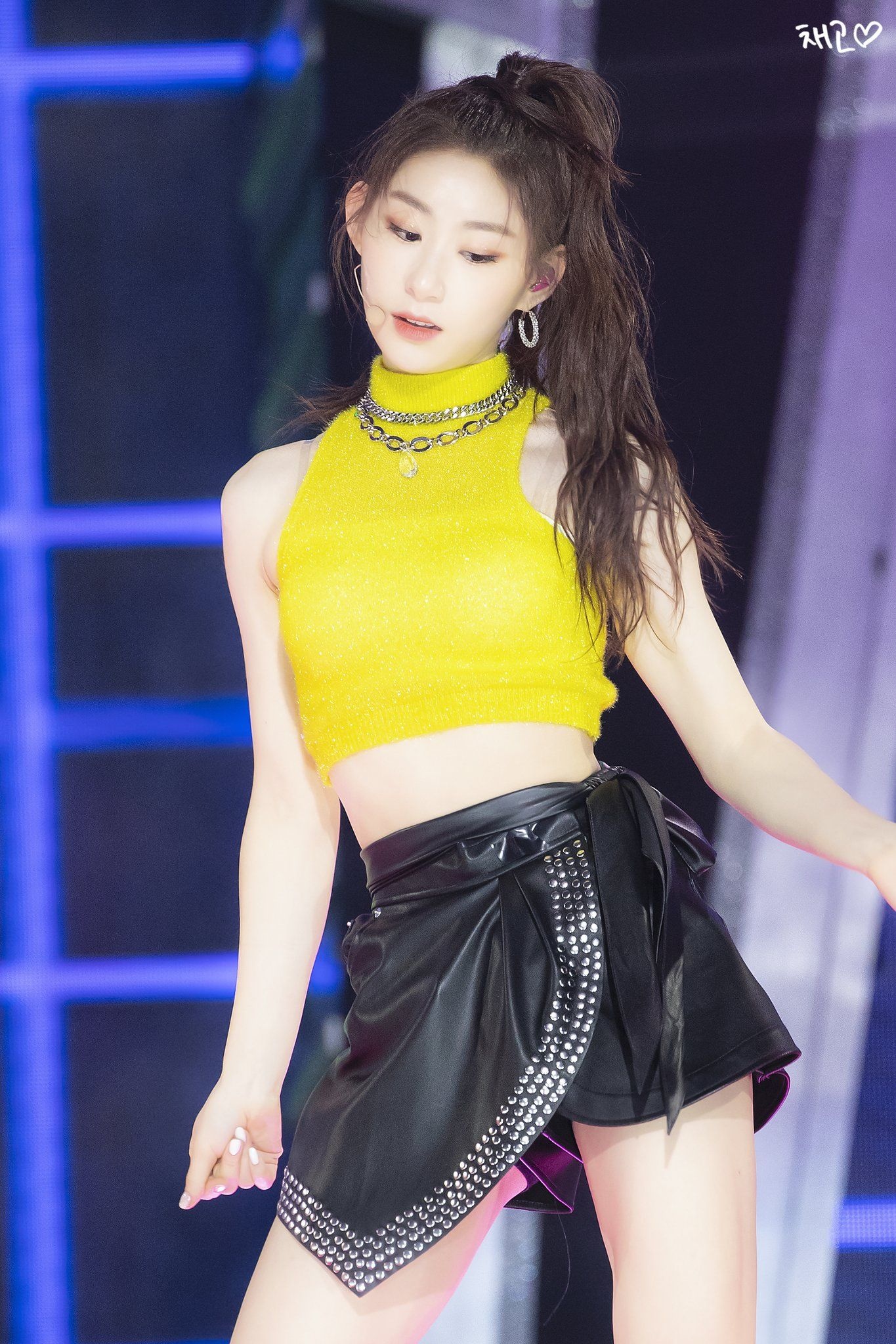 thần tượng Kpop bị chê xấu ảnh 3 than tuong Kpop bi che xau anh 3