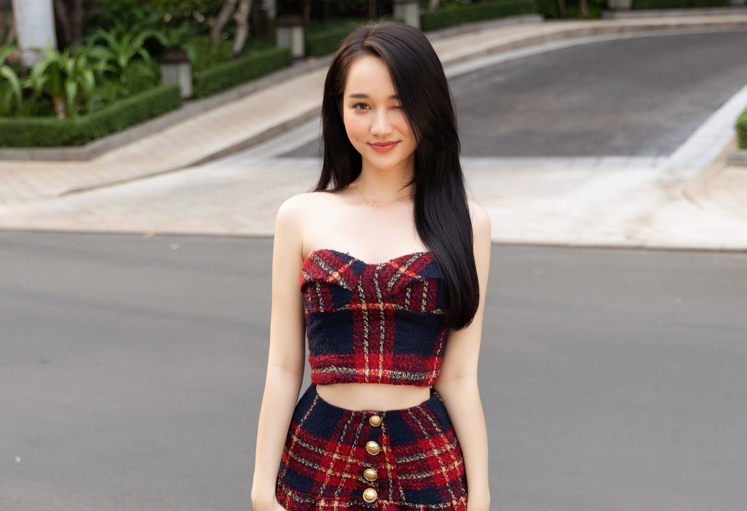 Truc Anh mat biec anh 7