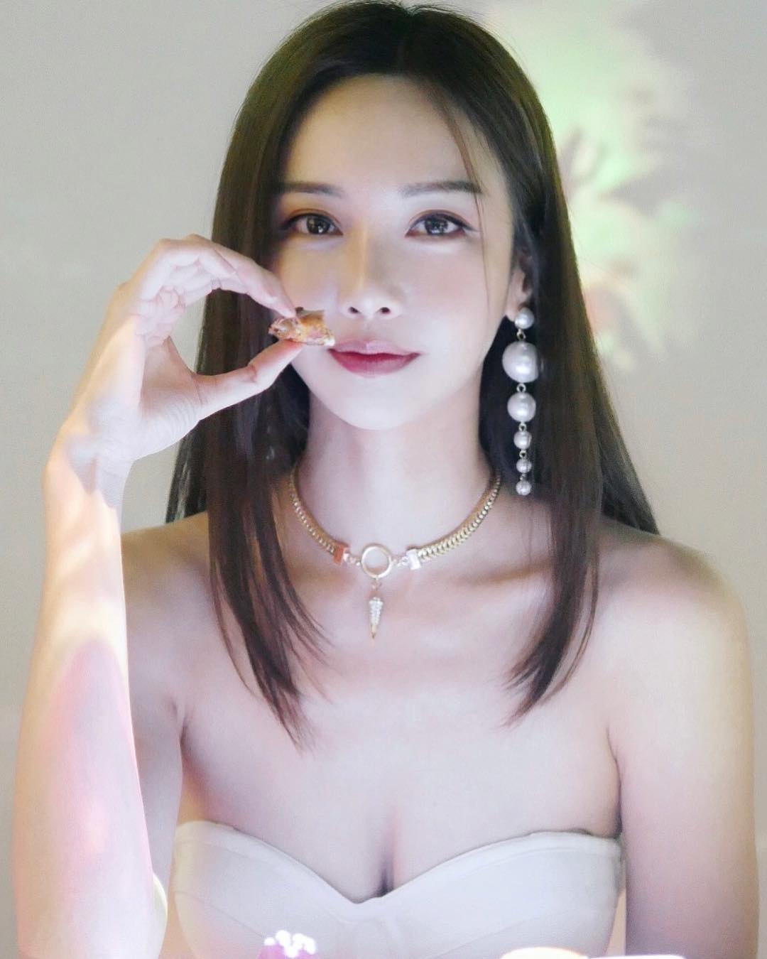 vóc dáng lý nguyên linh ảnh 4 voc dang ly nguyen linh anh 4