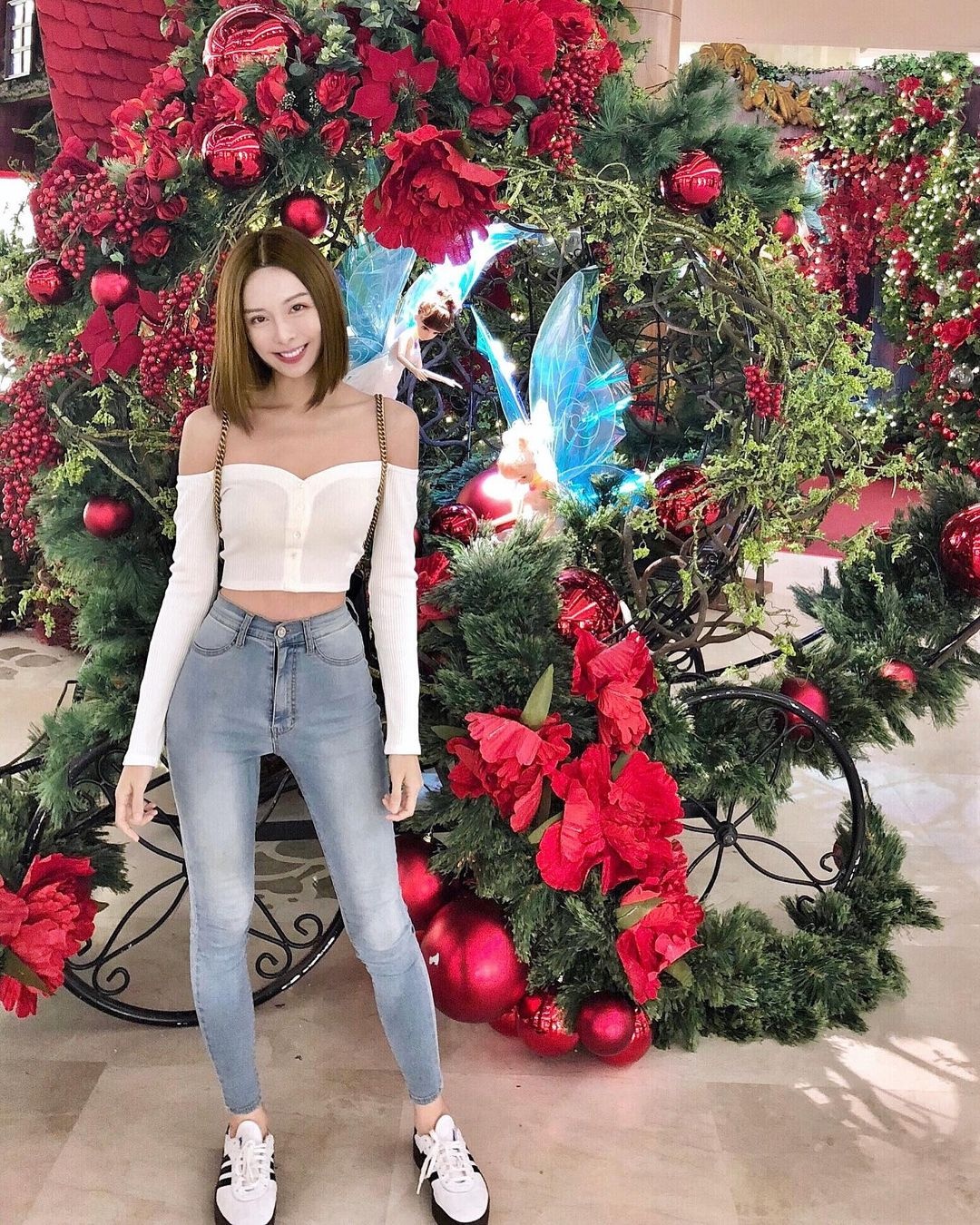 vóc dáng lý nguyên linh ảnh 7 voc dang ly nguyen linh anh 7