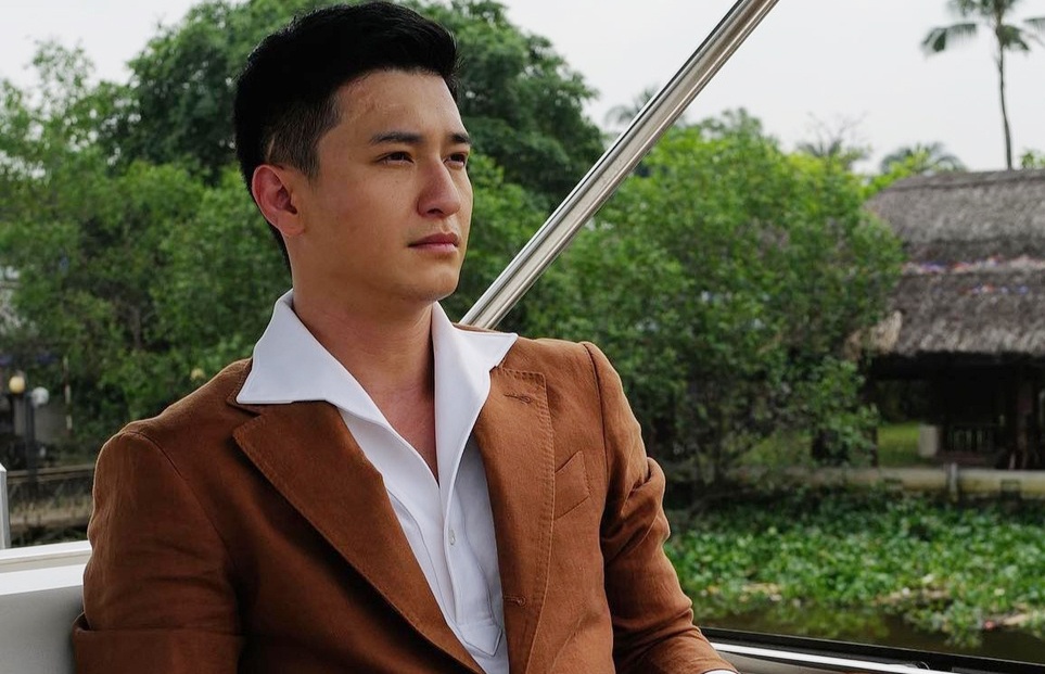 Huynh Anh phan hoi viec mo cua xe gay tai nan hinh anh