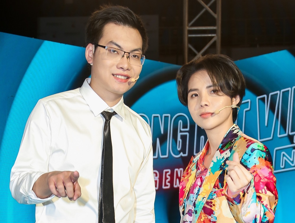 Hung Cao 'chat van' Ho Hoai Anh hinh anh