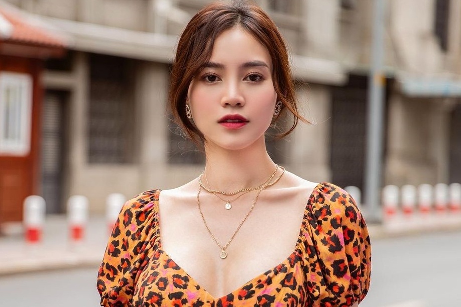 Ninh Duong Lan Ngoc len tieng ve nghi van lo video nhay cam hinh anh