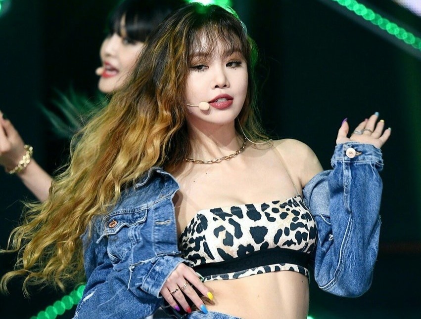 Nhung nu than nhan sac Han bi tay chay hinh anh