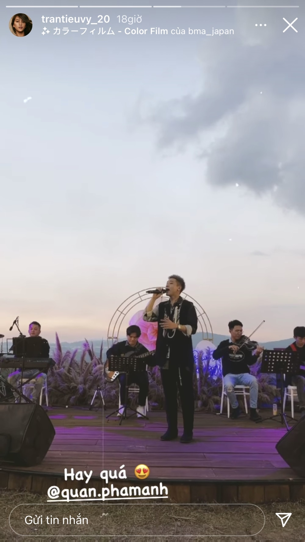 Tieu Vy hen ho Quan A.P anh 2