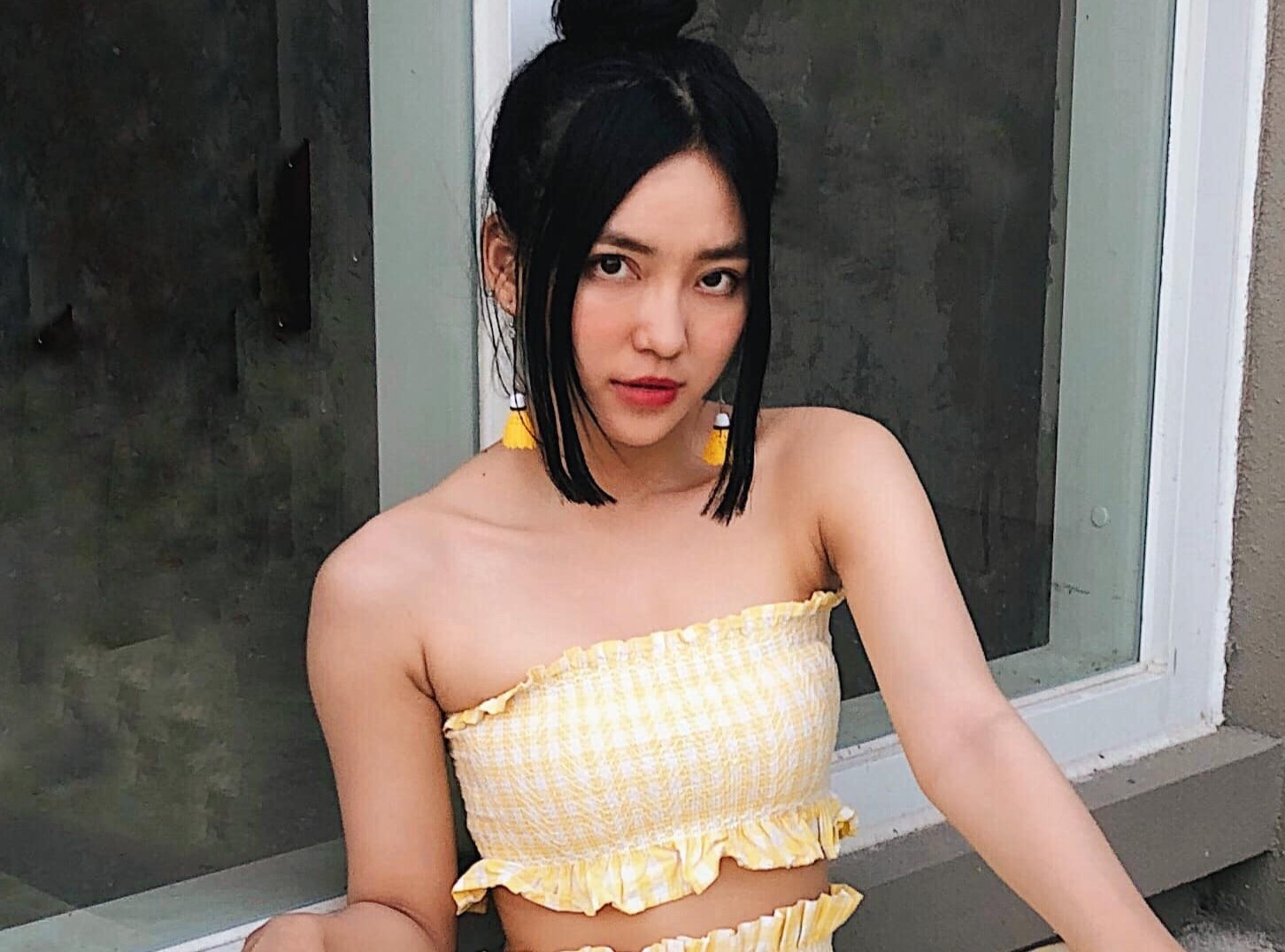 Nu ca si Yori roi nhom Lip B hinh anh