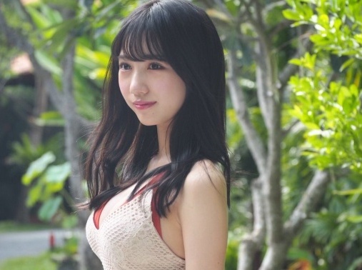 Yokono Sumire bat ca 2 tay anh 3