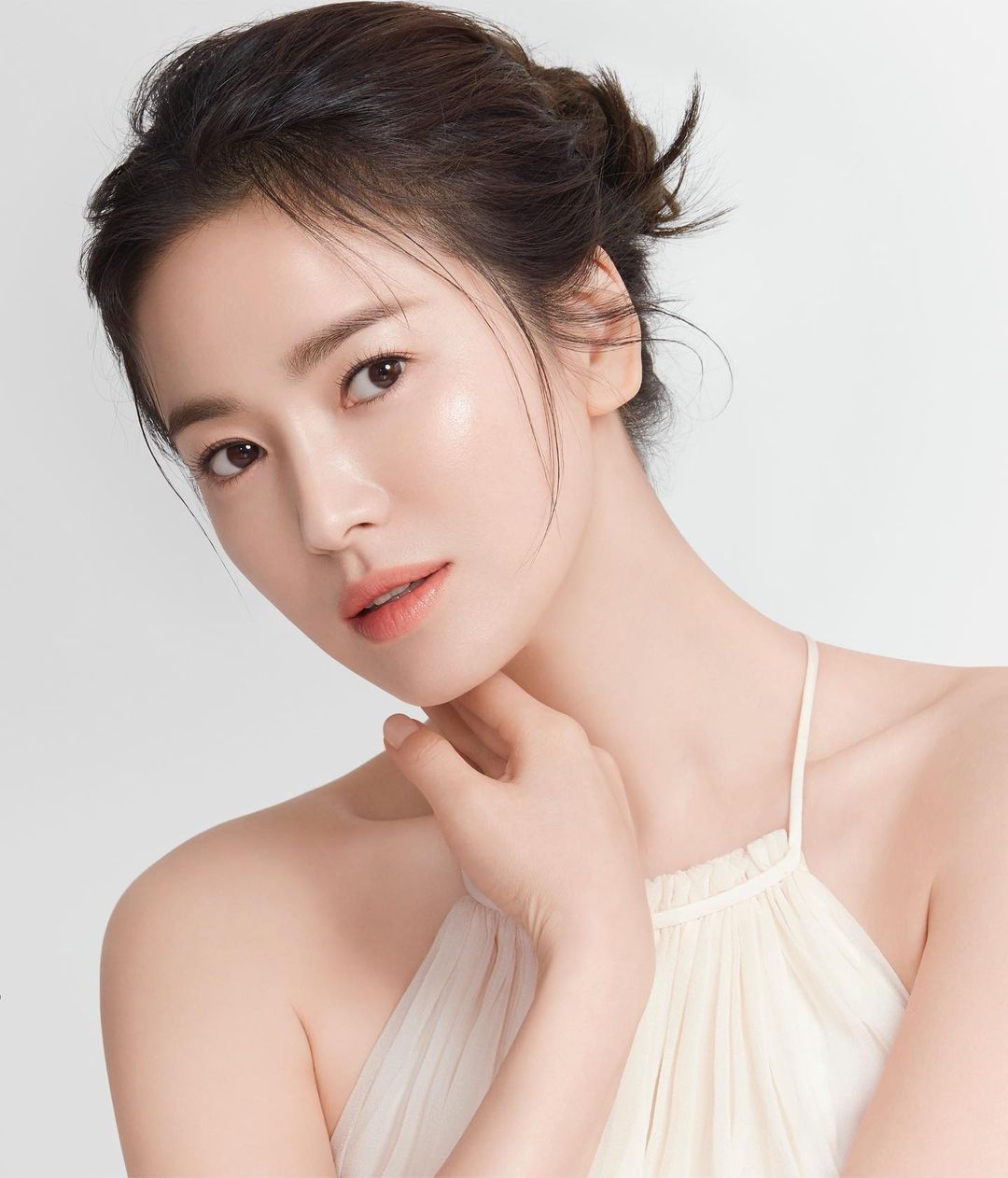 Song Hye Kyo va Cho Sun Hee anh 2