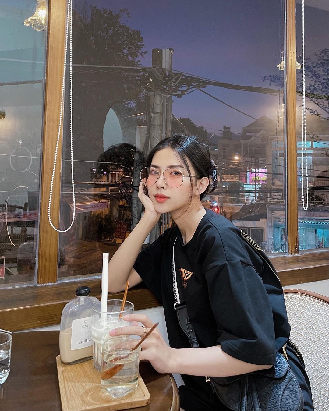 vo Phan Manh Quynh anh 9