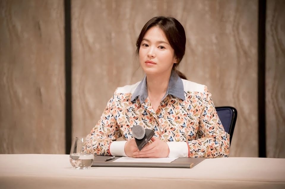 Song Hye Kyo bi doa tat axit anh 1