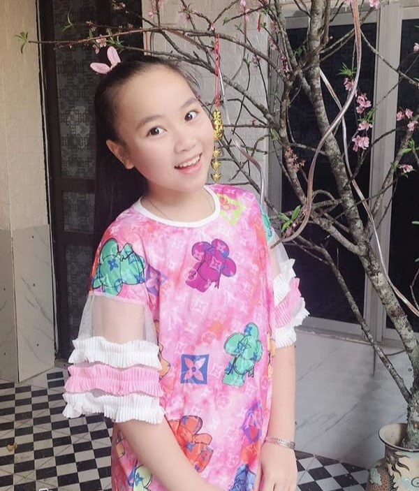 Khánh Linh giọng hát việt nhí ảnh 8 Khanh Linh giong hat viet nhi anh 8