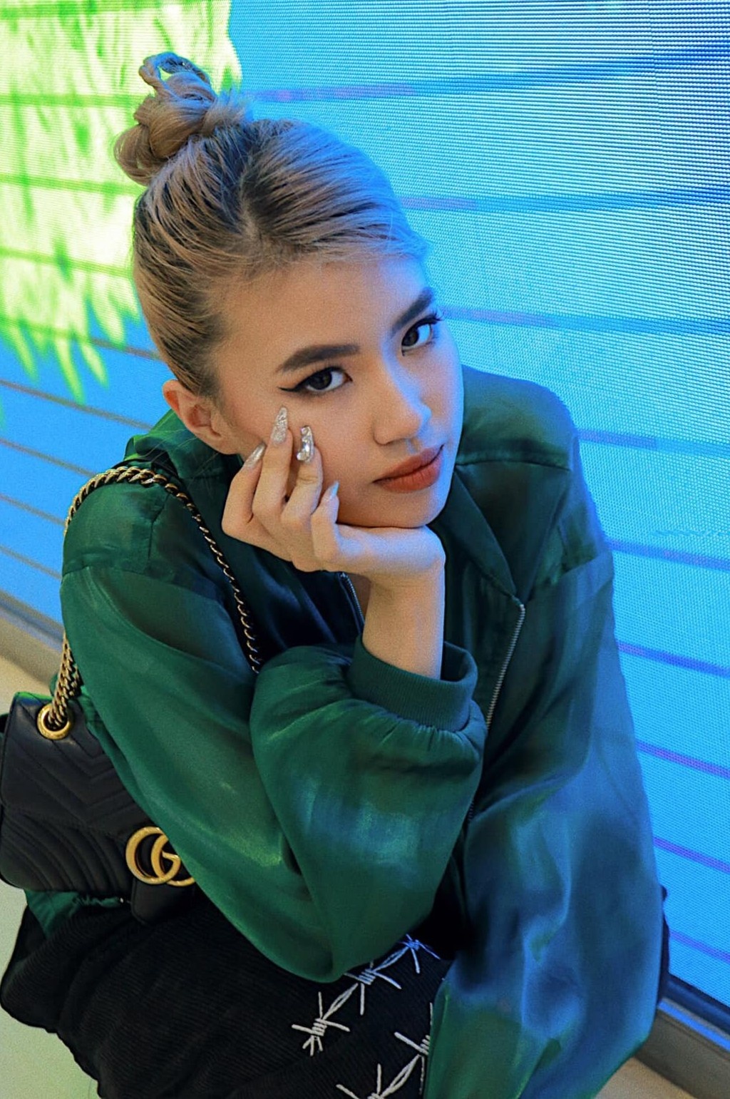 Phao bi nga tren san khau anh 2