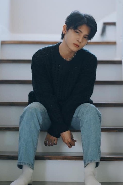 Pham Dinh Thai Ngan hon Luna anh 2