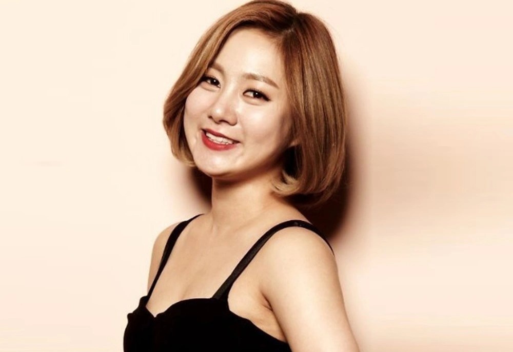 Nu dien vien bi canh sat dieu tra hanh vi quay roi tinh duc hinh anh