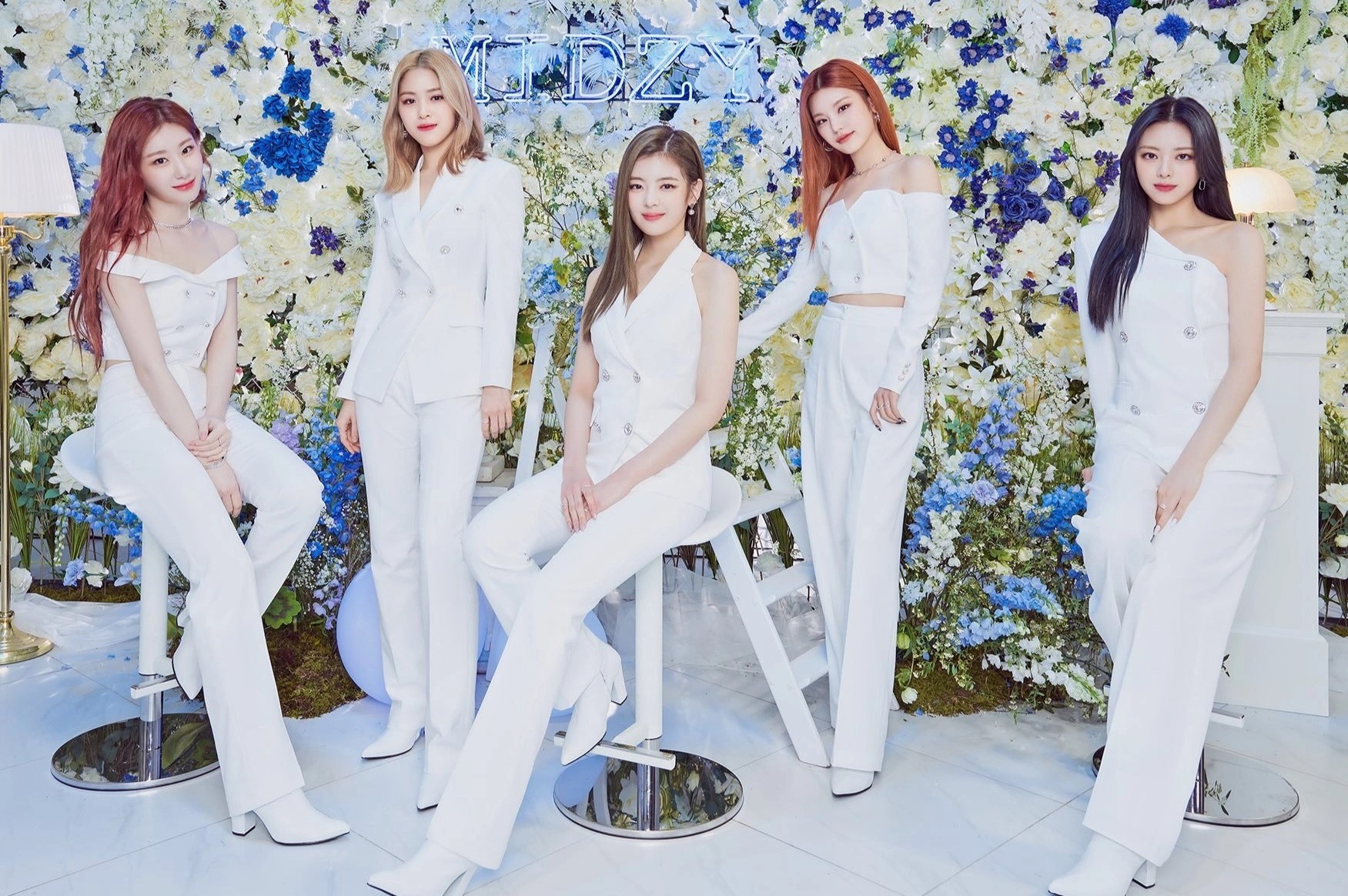 ITZY lập kỷ lục ảnh 12 ITZY lap ky luc anh 12