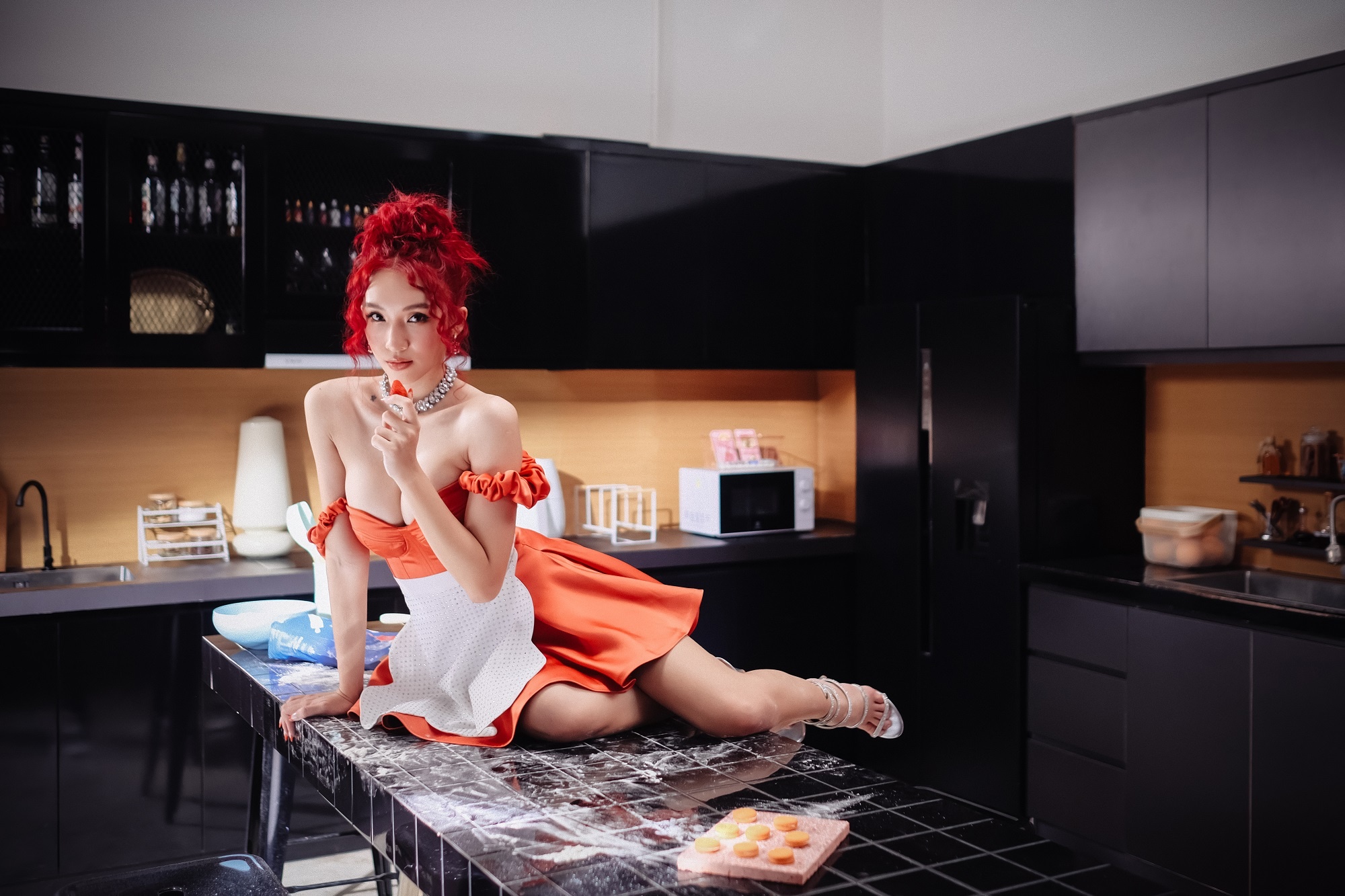 Ham nong cua Emily anh 1