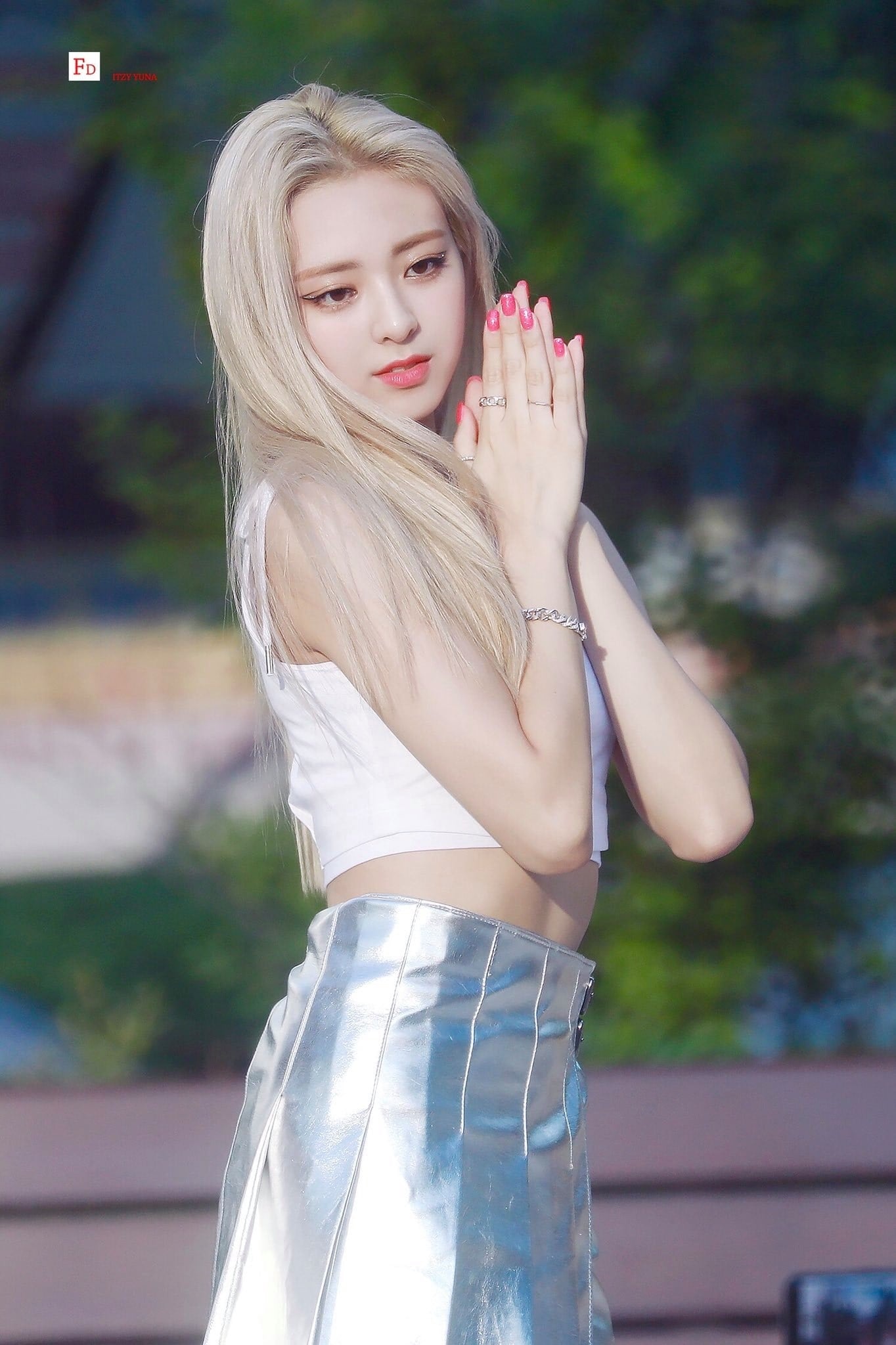 than tuong nu kpop anh 5