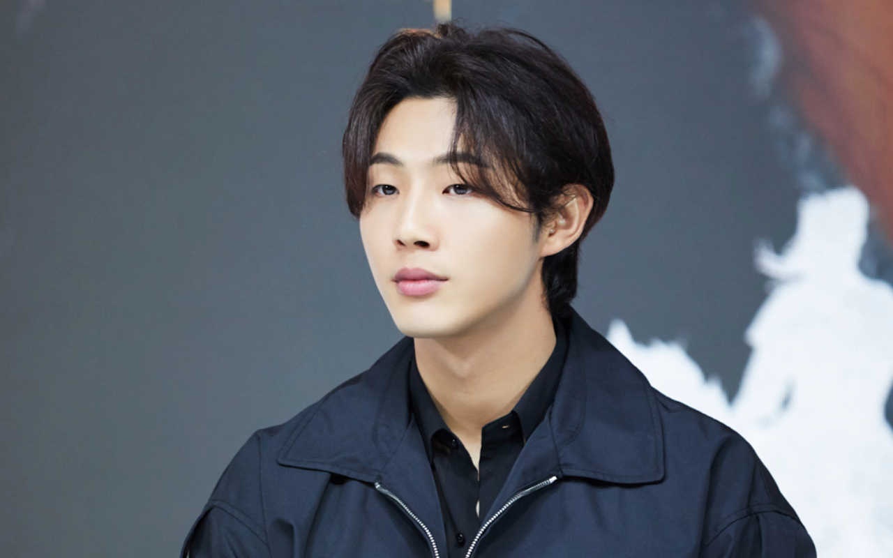 Ji Soo bi loai khoi doan phim anh 1