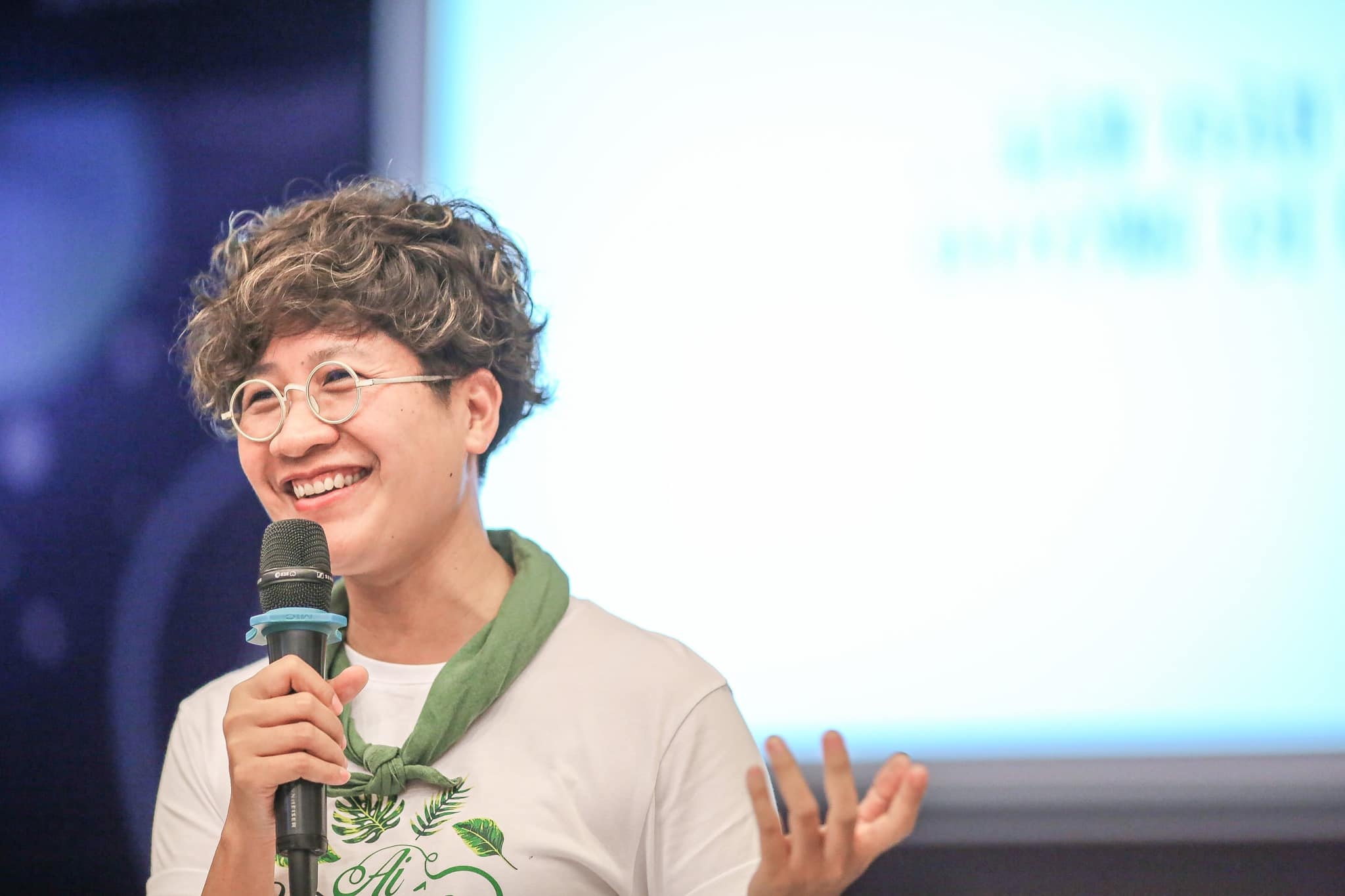 hoai linh cham giai ngan 13 ty dong anh 3