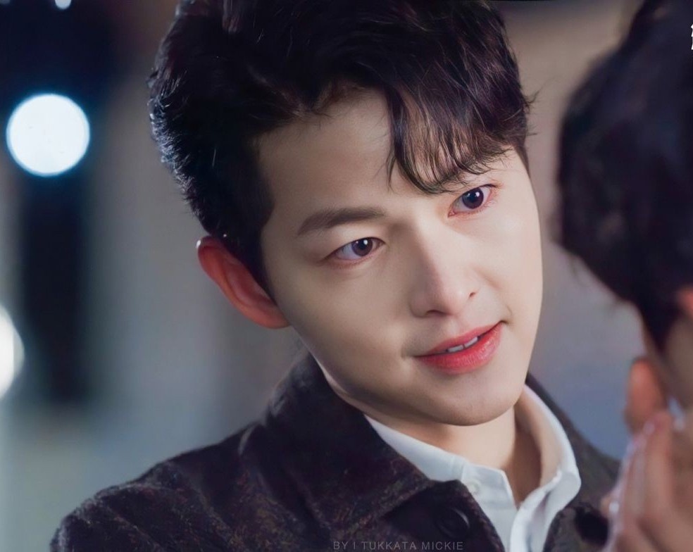 Qua khu it biet ve Song Joong Ki hinh anh